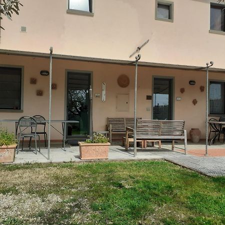 Agriturismo Podere Zollaio ヴィンチ エクステリア 写真