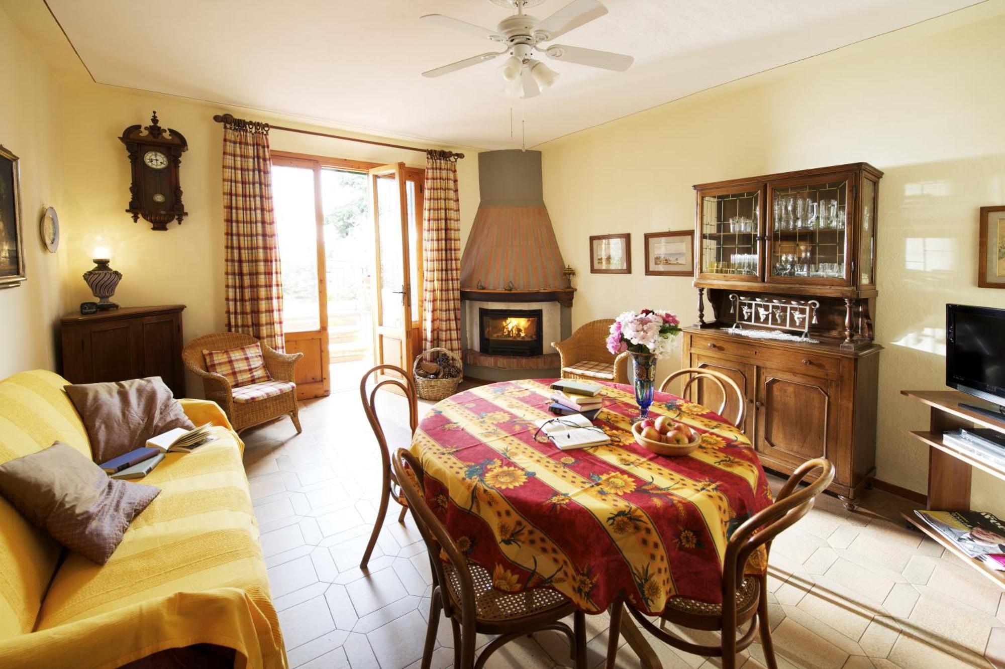 Agriturismo Podere Zollaio ヴィンチ 部屋 写真