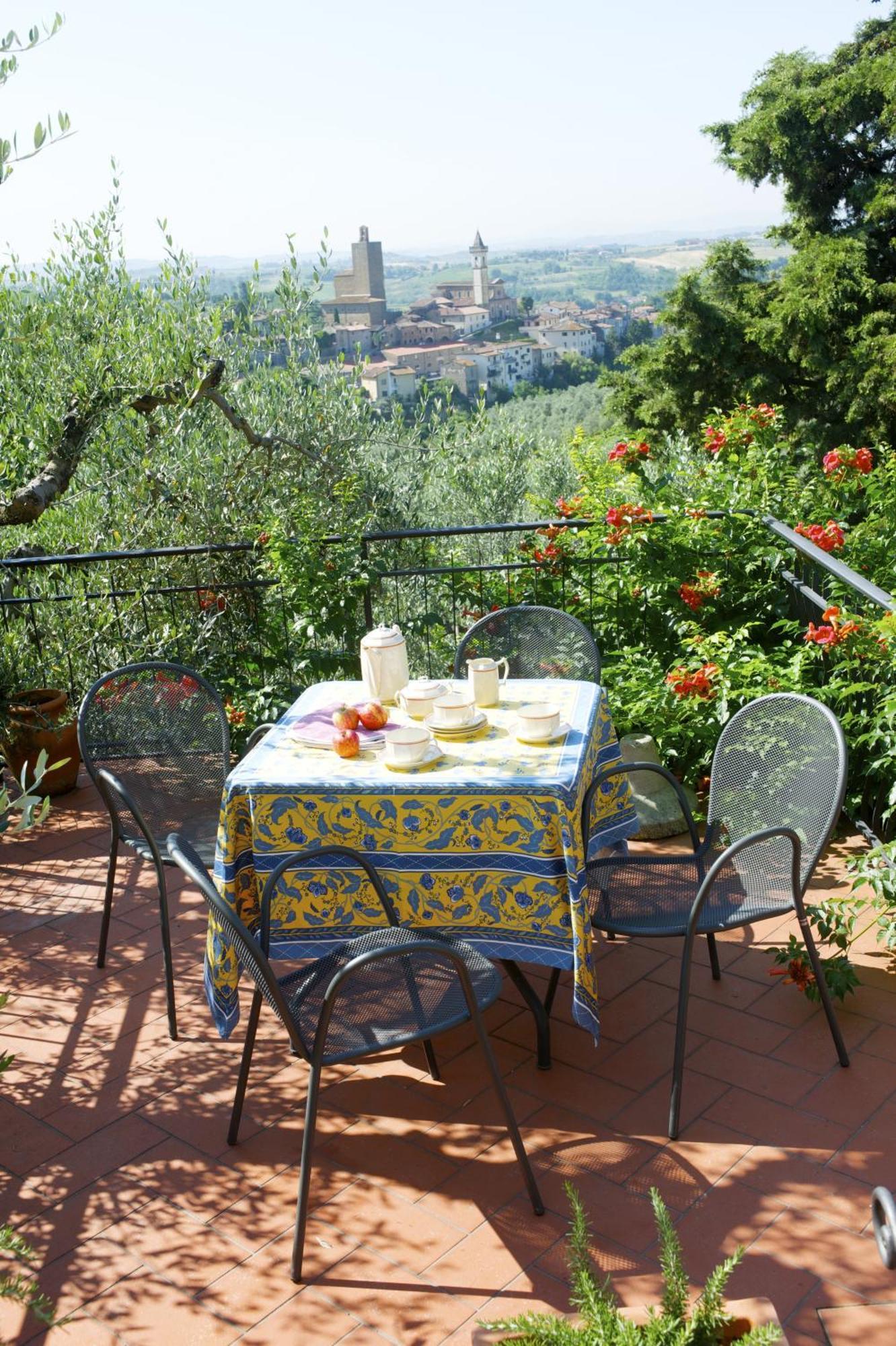 Agriturismo Podere Zollaio ヴィンチ 部屋 写真